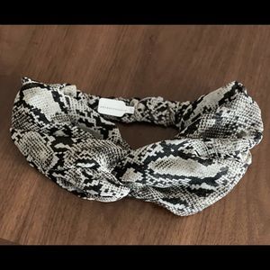 Anthropologie Twisted Python Headband.